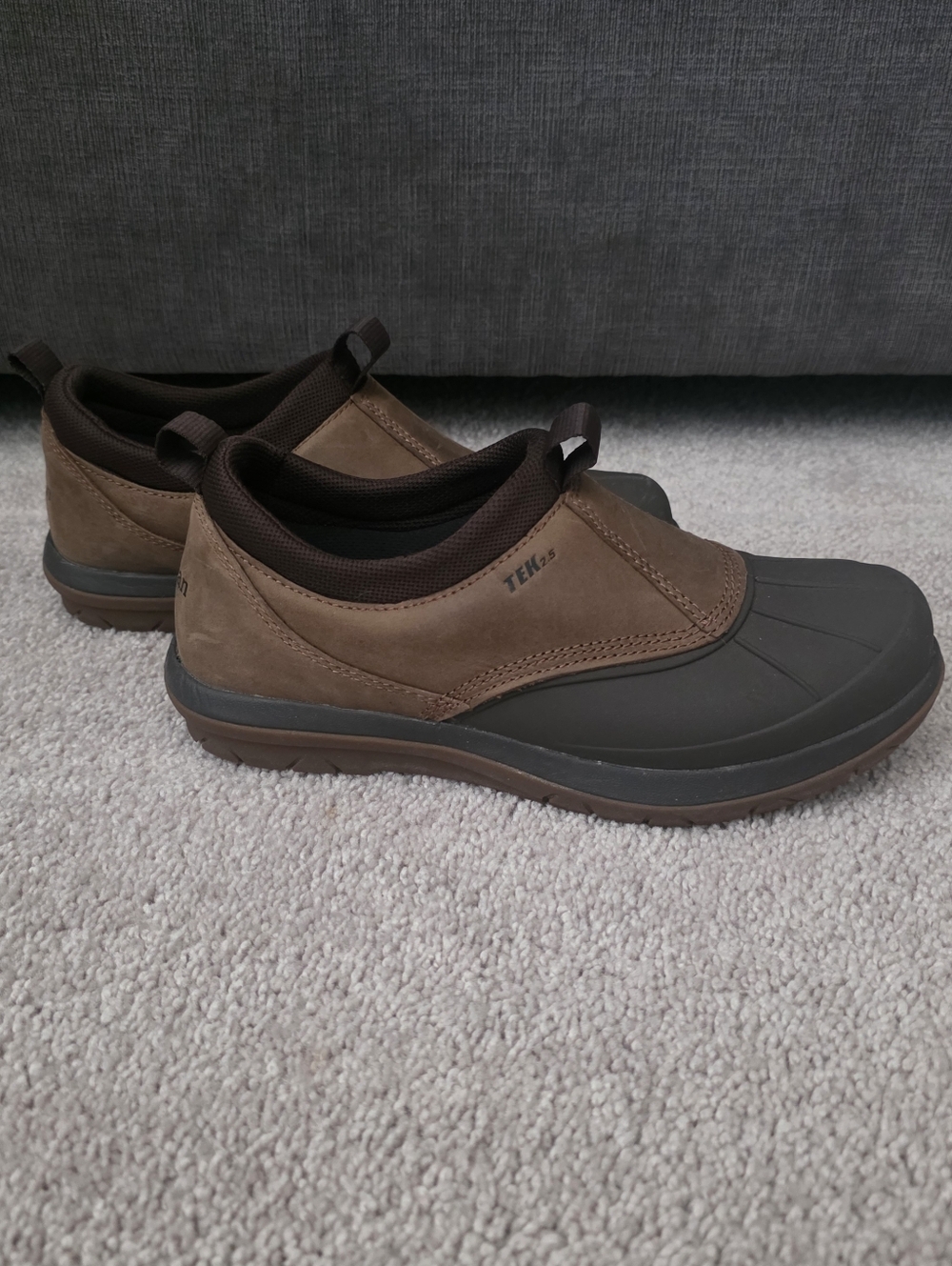 L.L. Bean Storm Chaser 5 Slip Ons Womens Size 8.5 Med. Brown Waterproof